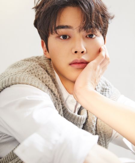 Song Kang debute His TV Appearance 2017. in 